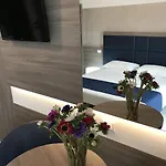 Riviera Hotel