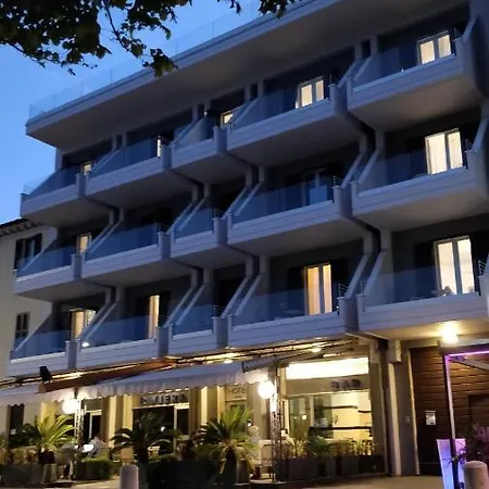 Riviera Hotel Desenzano del Garda