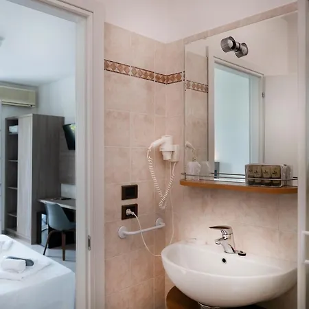 Riviera 3* Desenzano del Garda